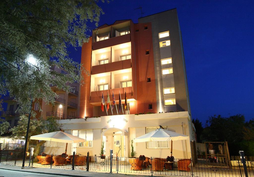 Miramare Inn Hotel Marotta Exterior photo